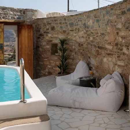 Naxos Heritage Vila *